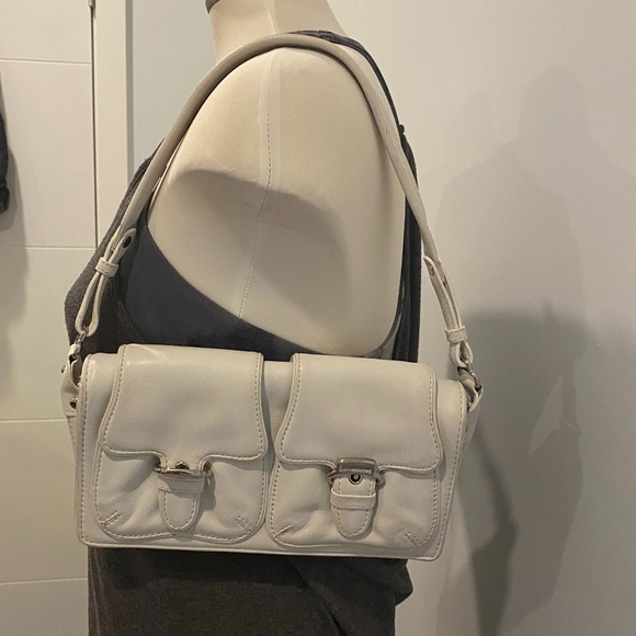 COLE HAAN Leather Baguette Purse LIKE NEW - Picture 8 of 9